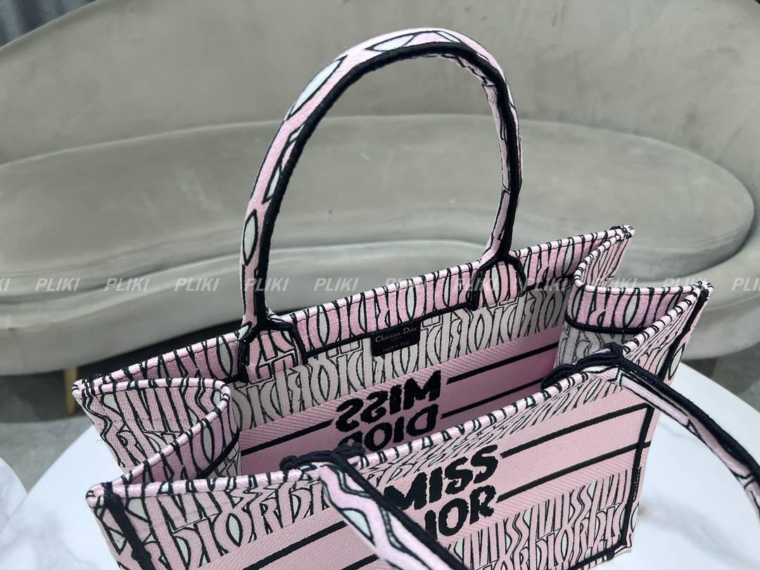 cf218346333cdd4419ab71ce771b1128_1741925775_6557.jpg