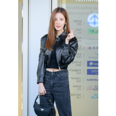 [서현 PICK] 프라다 아르케 숄더백