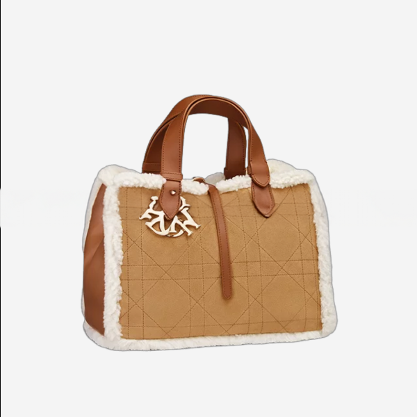 디올 Dior Toujours 미디엄 백 스웨이드 & 에크루 양가죽 시어링