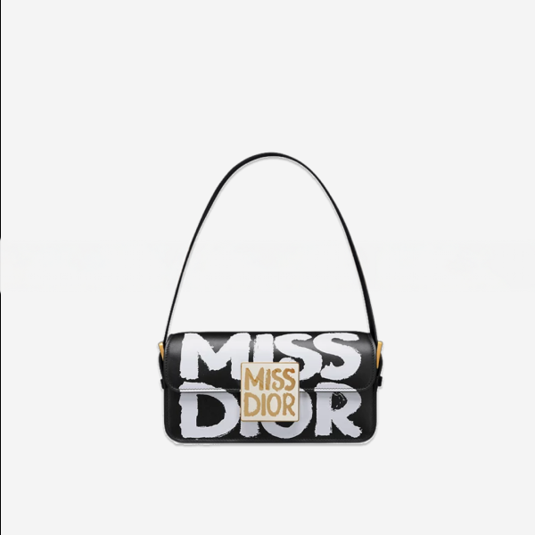 디올 Miss Dior 플랩백 블랙