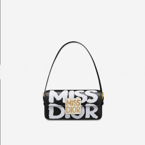 디올 Miss Dior 플랩백 블랙